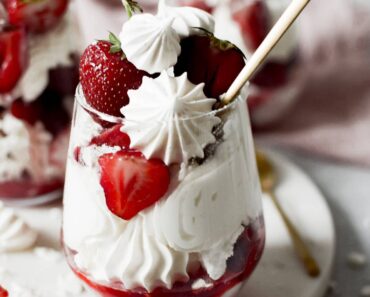 Eton Mess is a classic English dessert that’s light, sweet, made with freshly wh…
